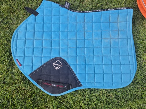 Mieux teal close - le,