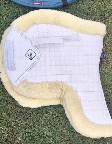Mieux full fur white saddle - le,